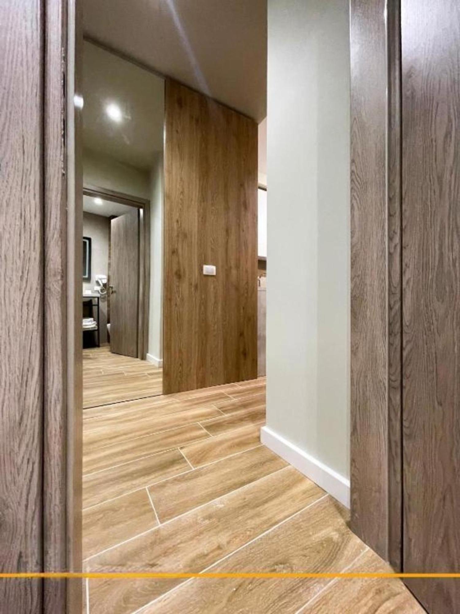 סרנדה Flori Apartments מראה חיצוני תמונה