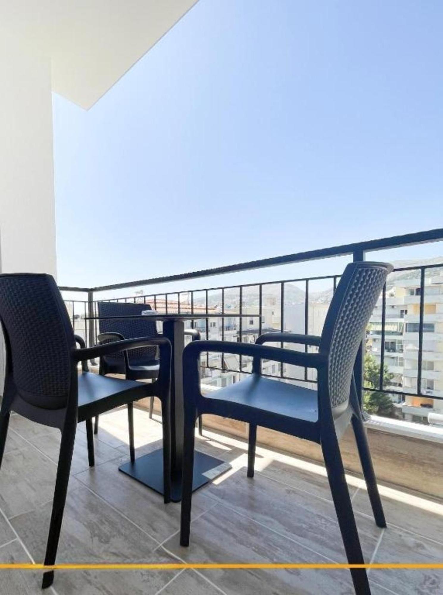 סרנדה Flori Apartments מראה חיצוני תמונה