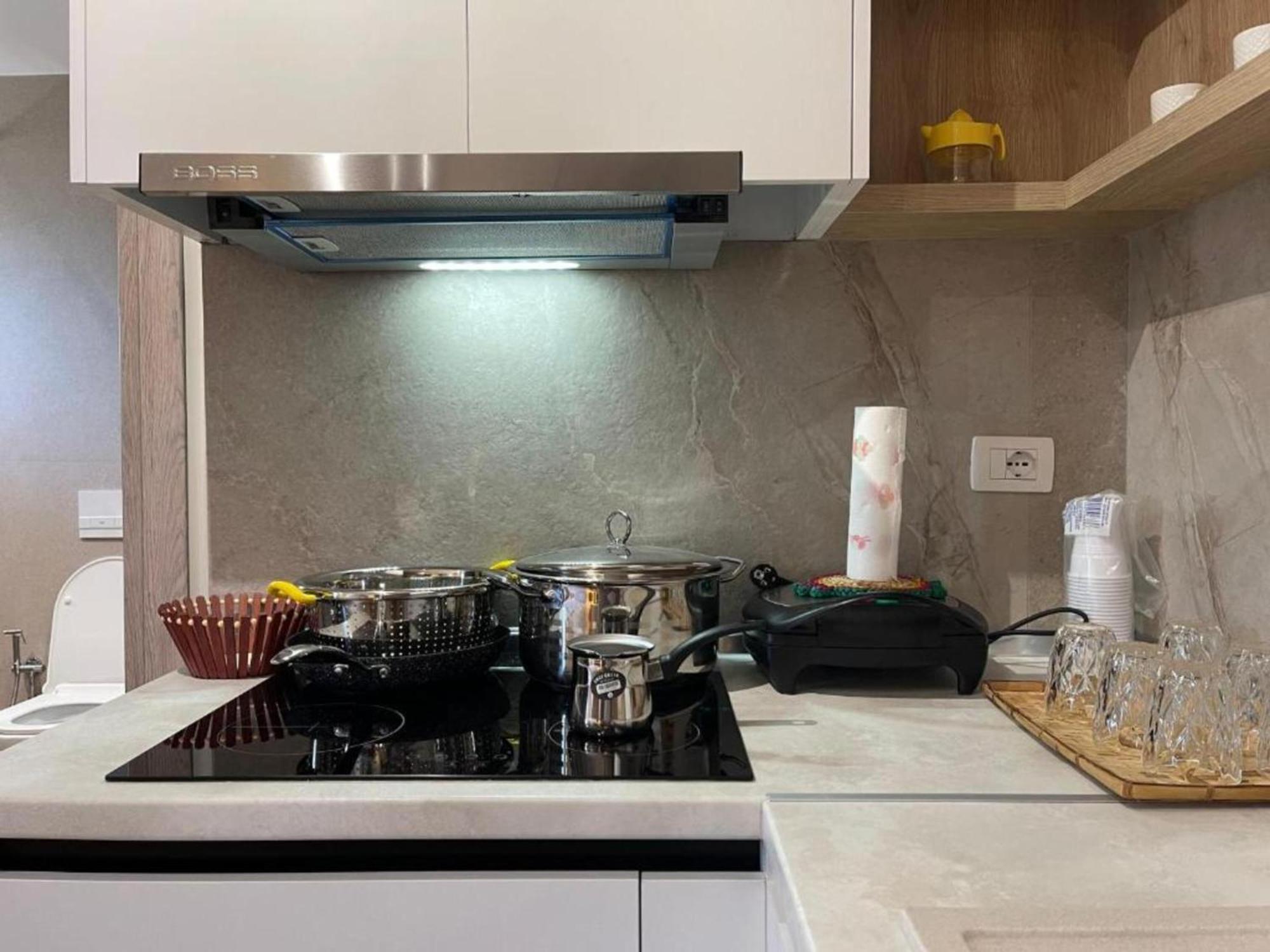 סרנדה Flori Apartments מראה חיצוני תמונה