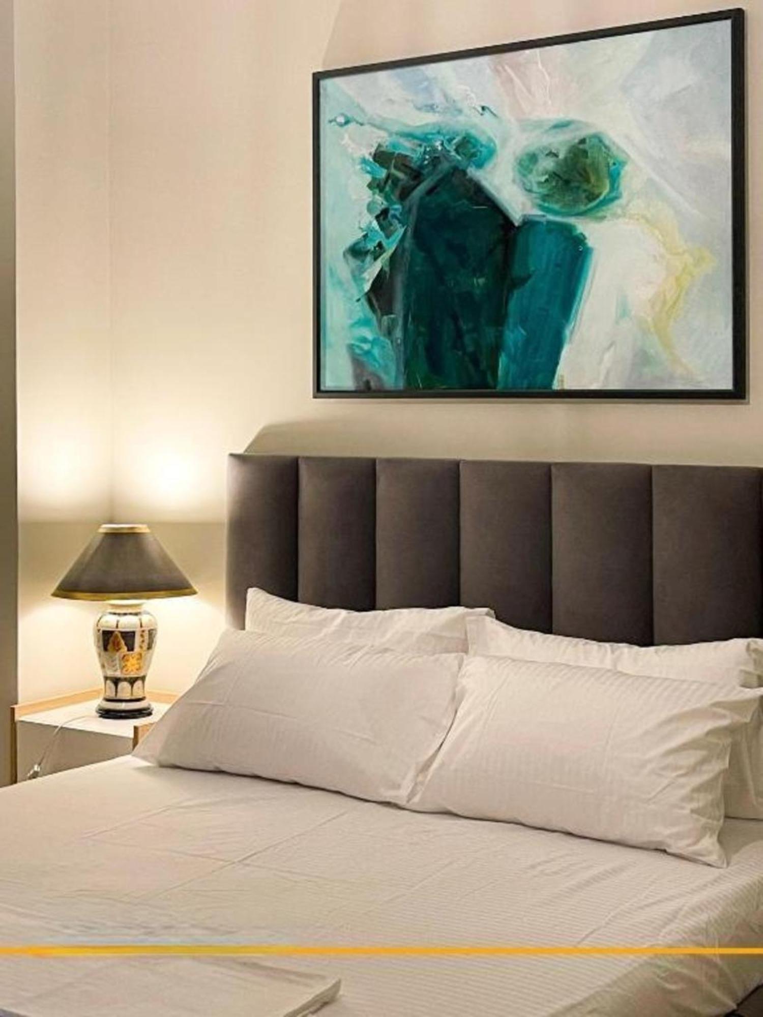 סרנדה Flori Apartments מראה חיצוני תמונה