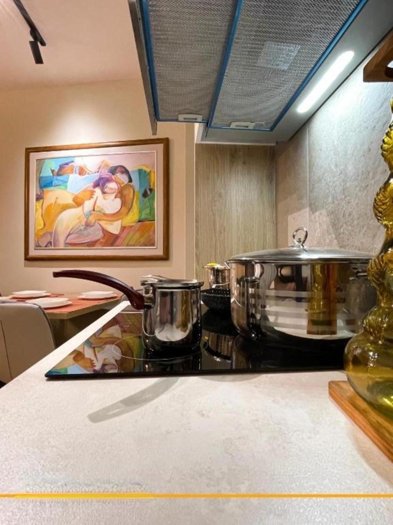 סרנדה Flori Apartments מראה חיצוני תמונה