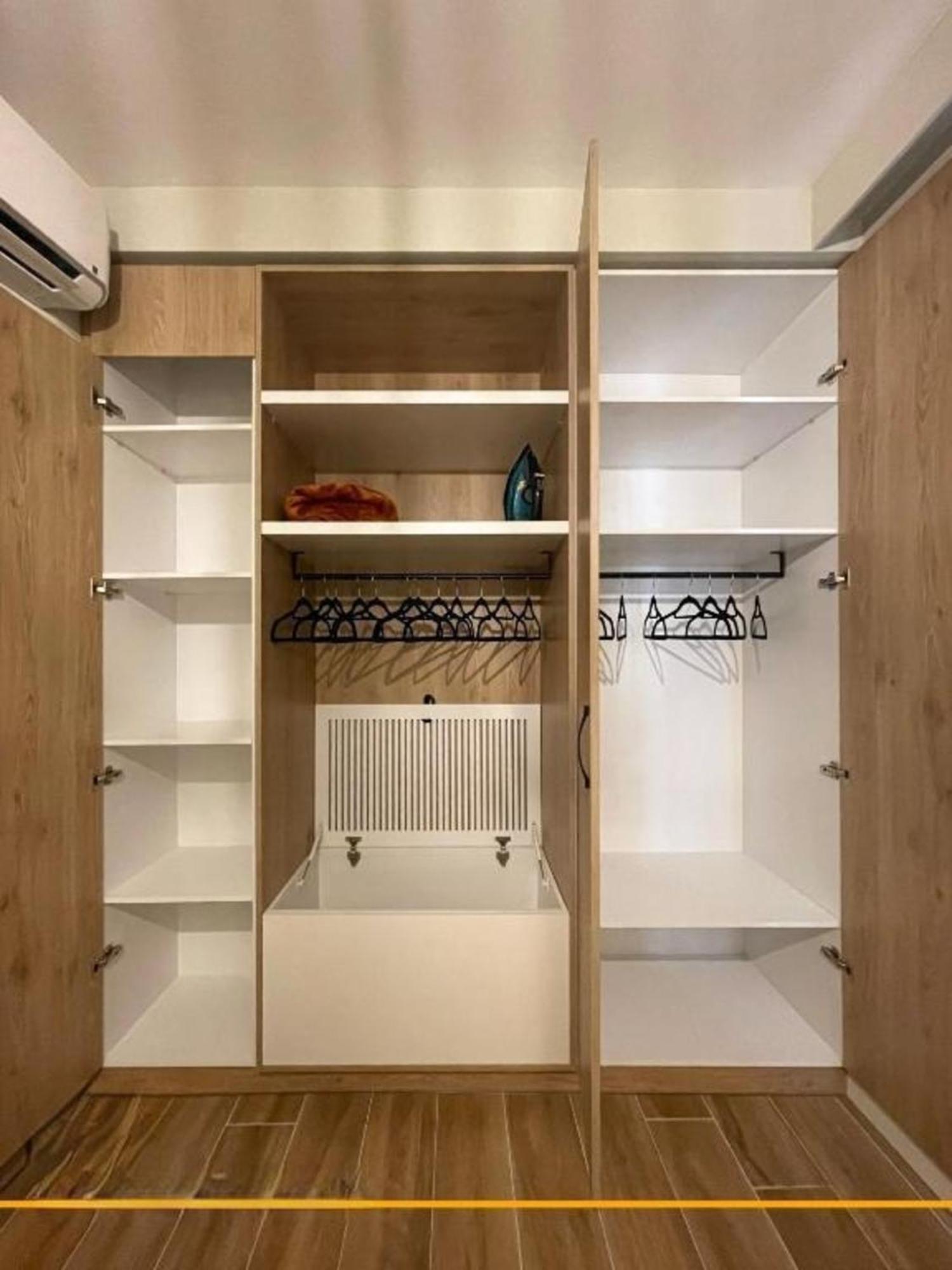 סרנדה Flori Apartments מראה חיצוני תמונה