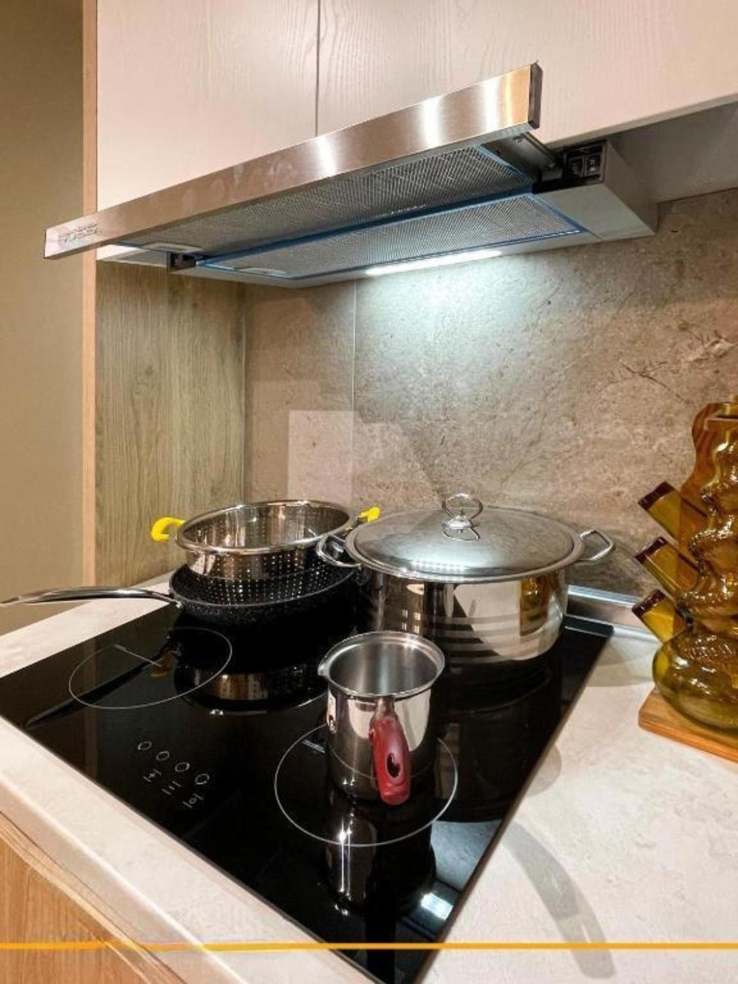 סרנדה Flori Apartments חדר תמונה